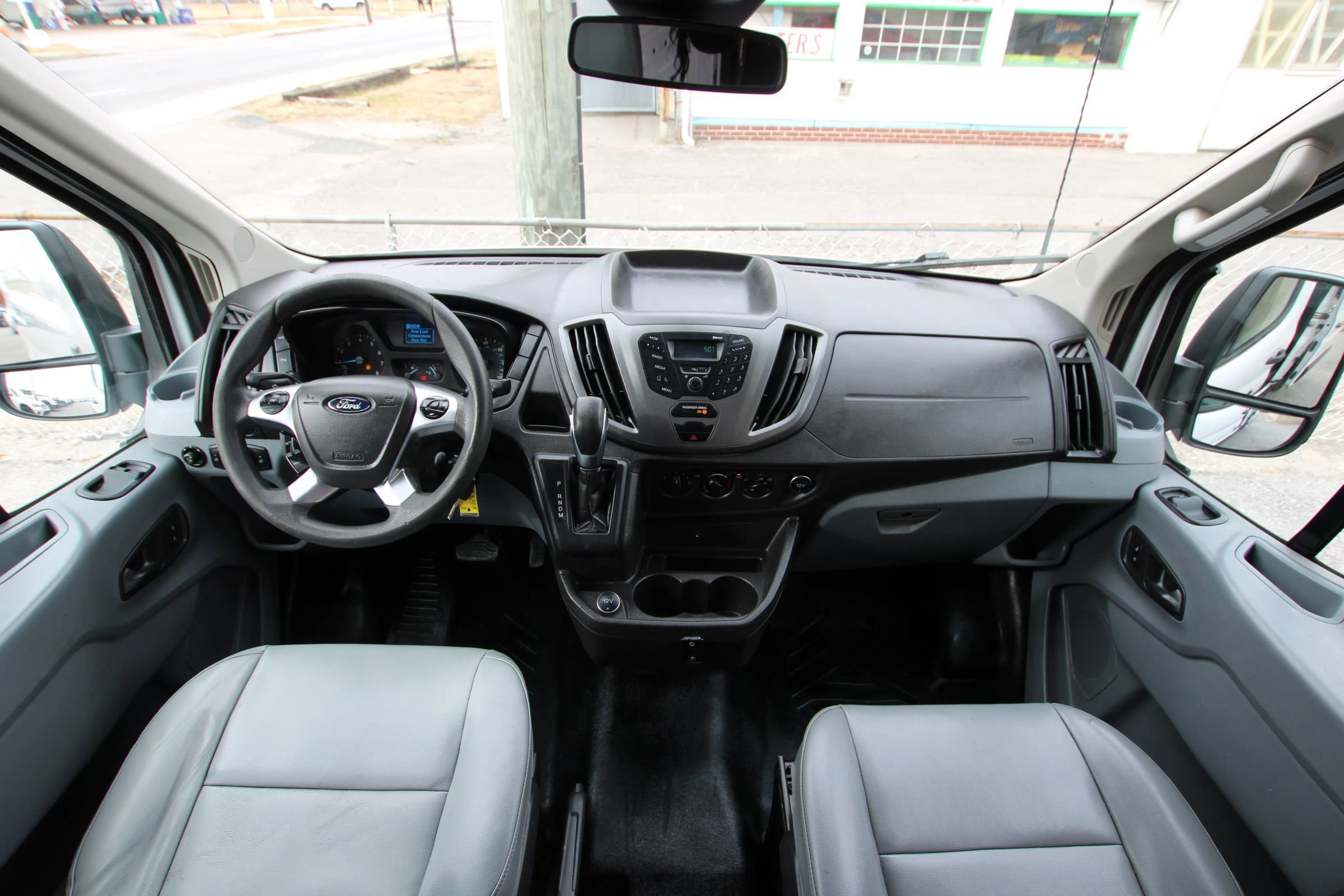 Used 2019 Ford Transit 250 148 Medium Roof image 13