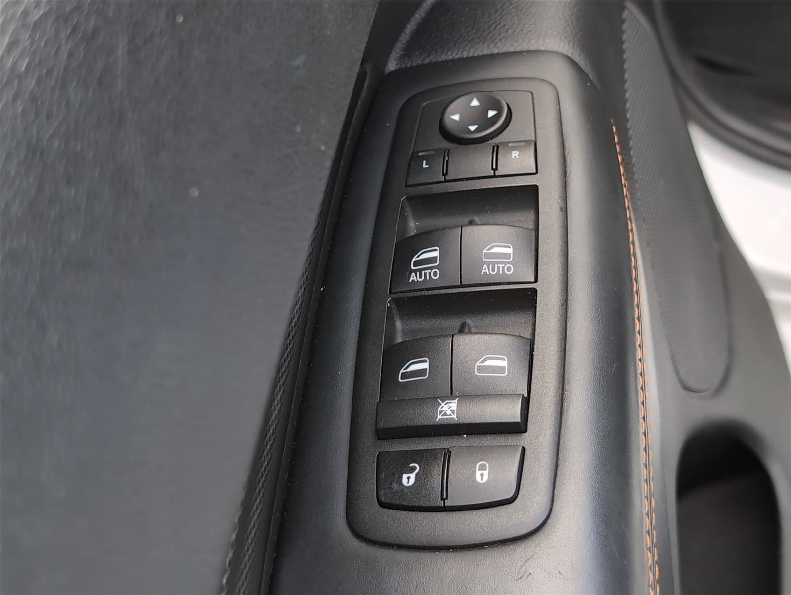 Used 2022 Dodge Durango R/T AWD/4WD image 21