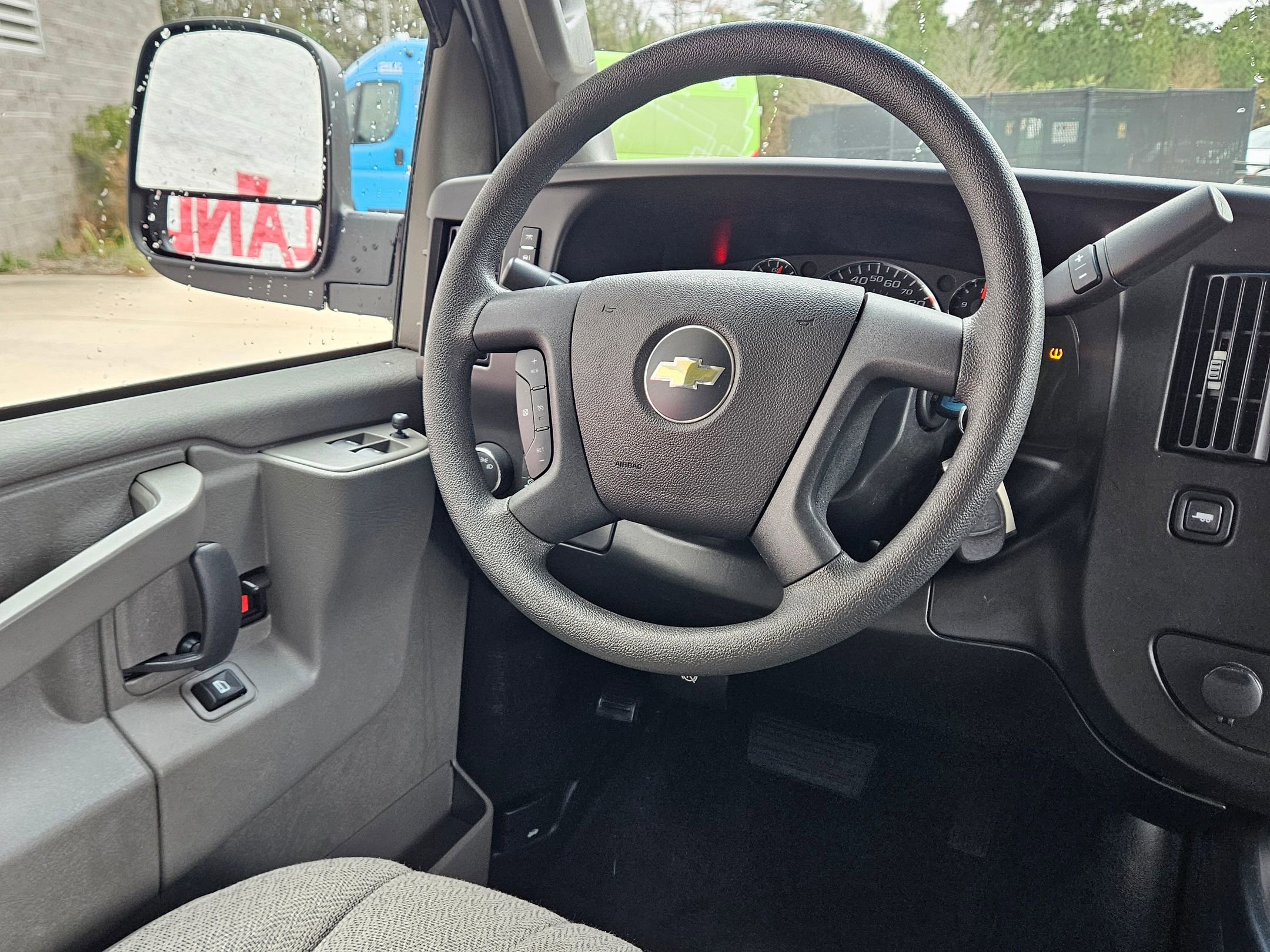 Used 2023 Chevrolet Express 3500 LS image 9