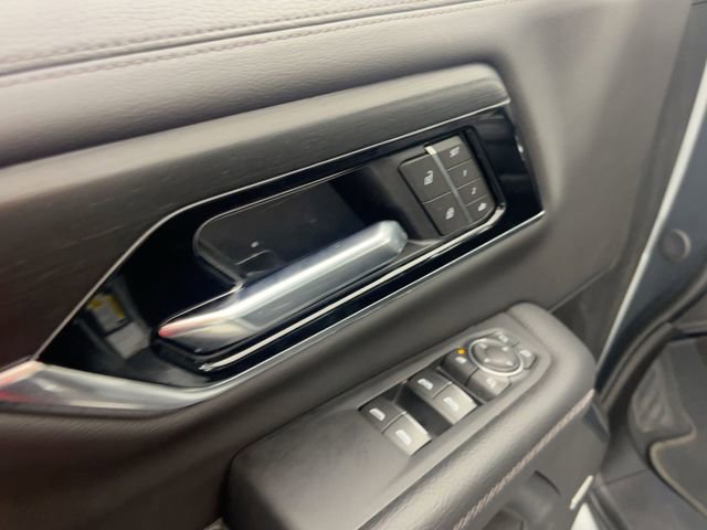 Certified 2025 GMC Yukon Denali image 10