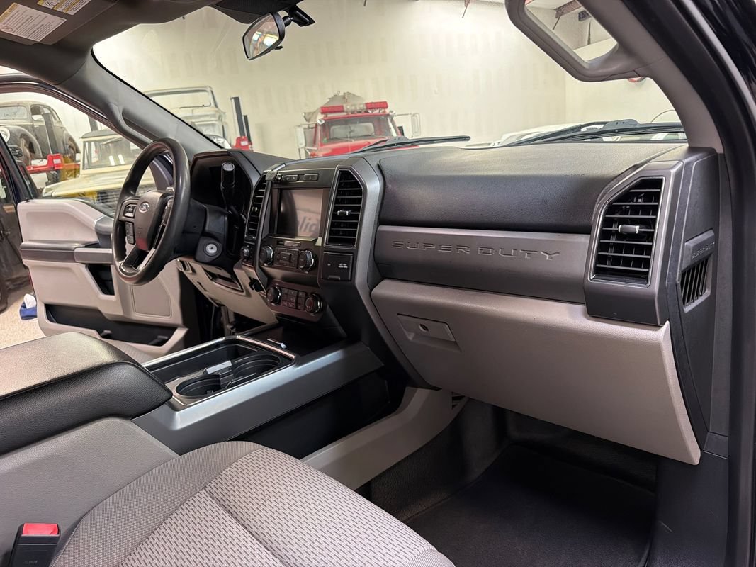 Used 2021 Ford F350 XLT w/ XLT Value Package AWD/4WD image 37