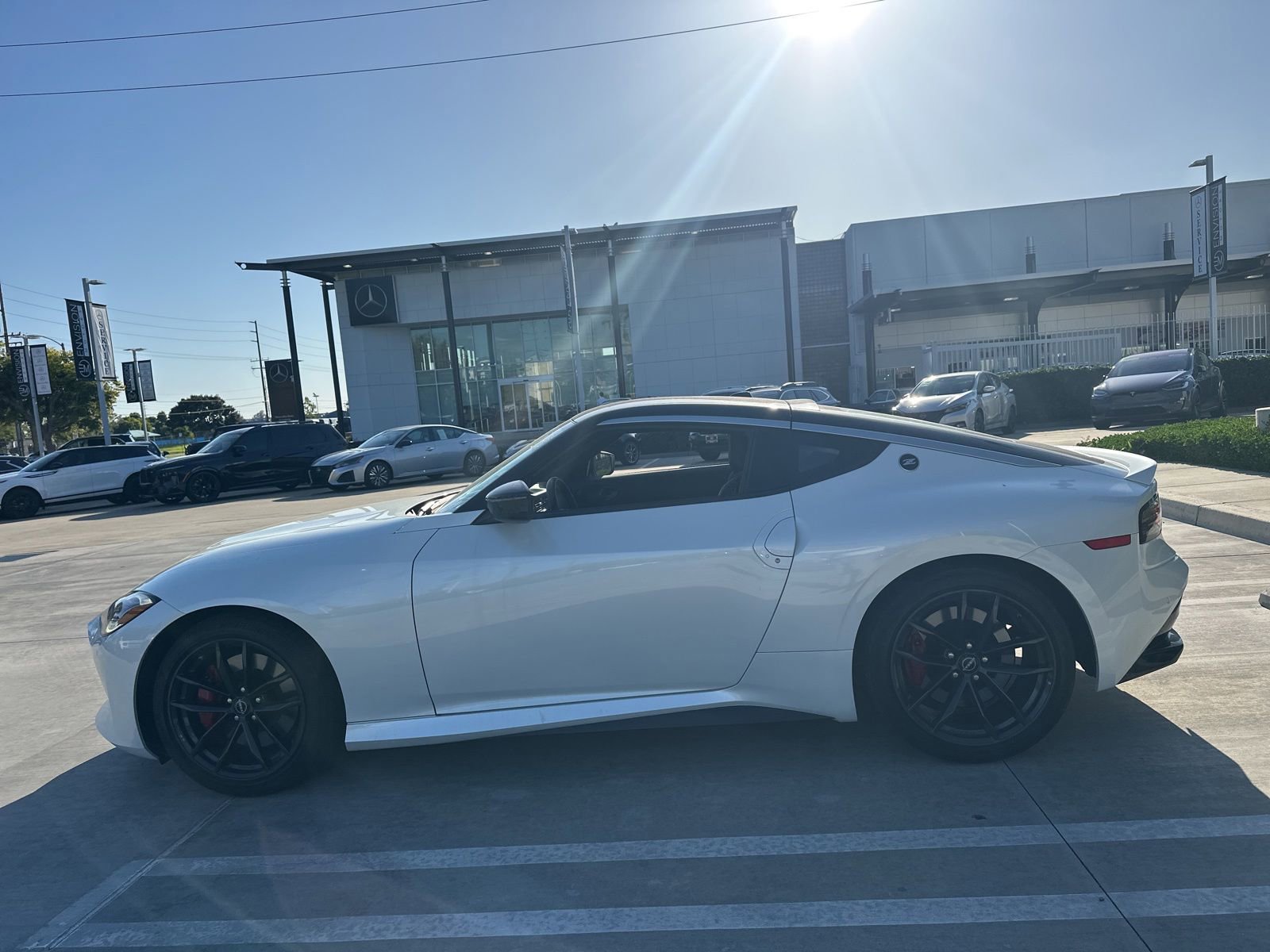 Used 2024 Nissan Z Performance w/ Floor Mat Package RWD image 8