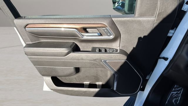 Certified 2024 Chevrolet Silverado 2500 LT w/ All Star Edition image 17