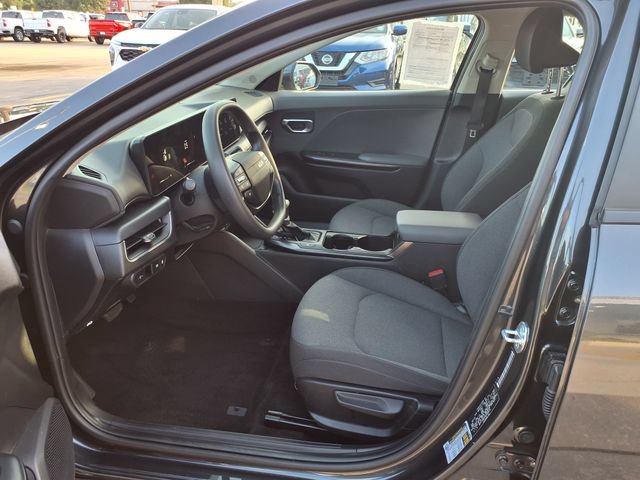Used 2025 Kia K4 FWD image 19