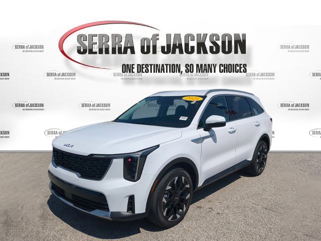Certified 2025 Kia Sorento EX image 4