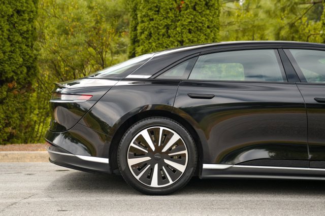 Used 2024 Lucid Air Pure RWD image 8