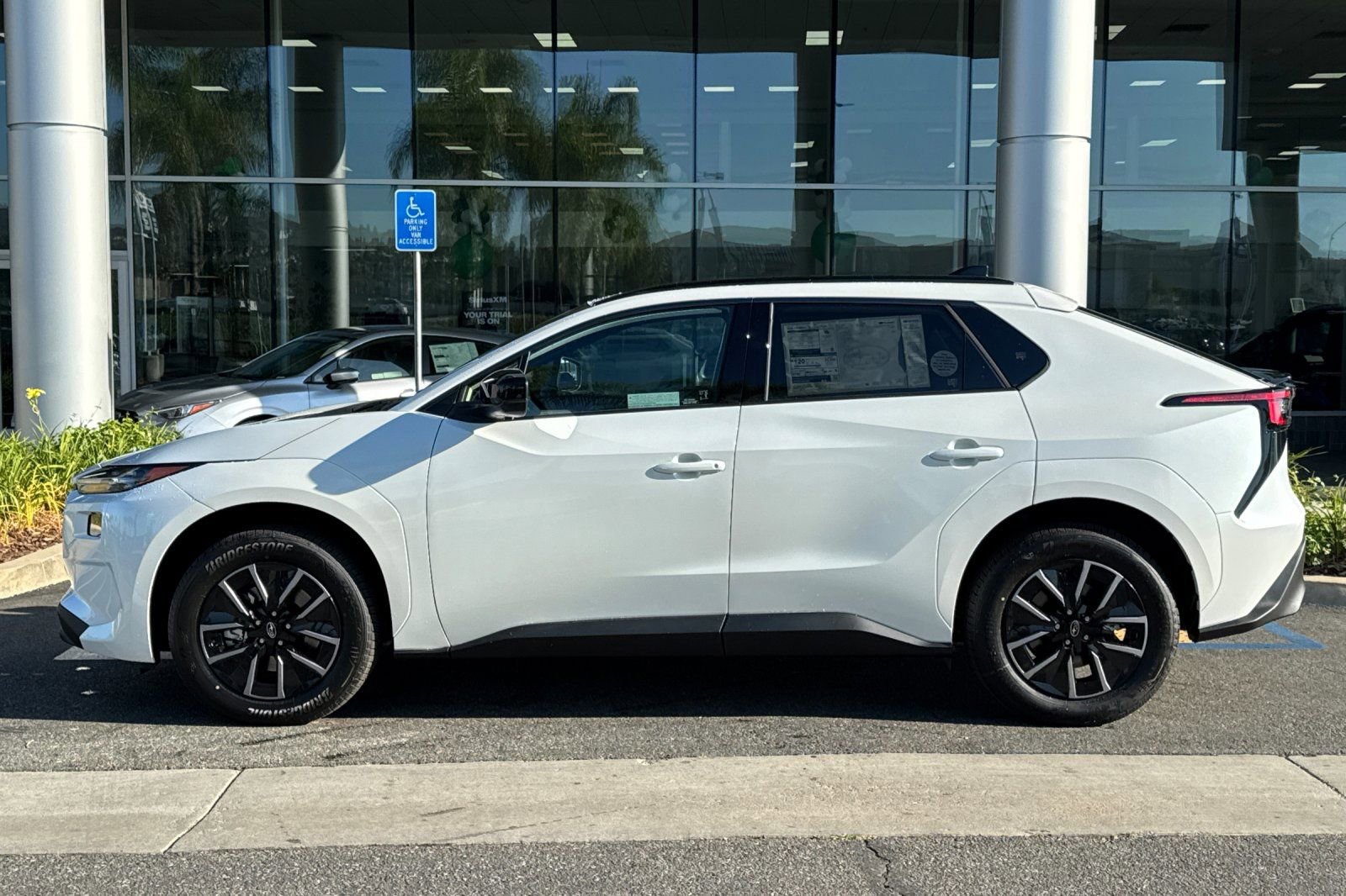 New 2026 Subaru Solterra Premium AWD/4WD image 7