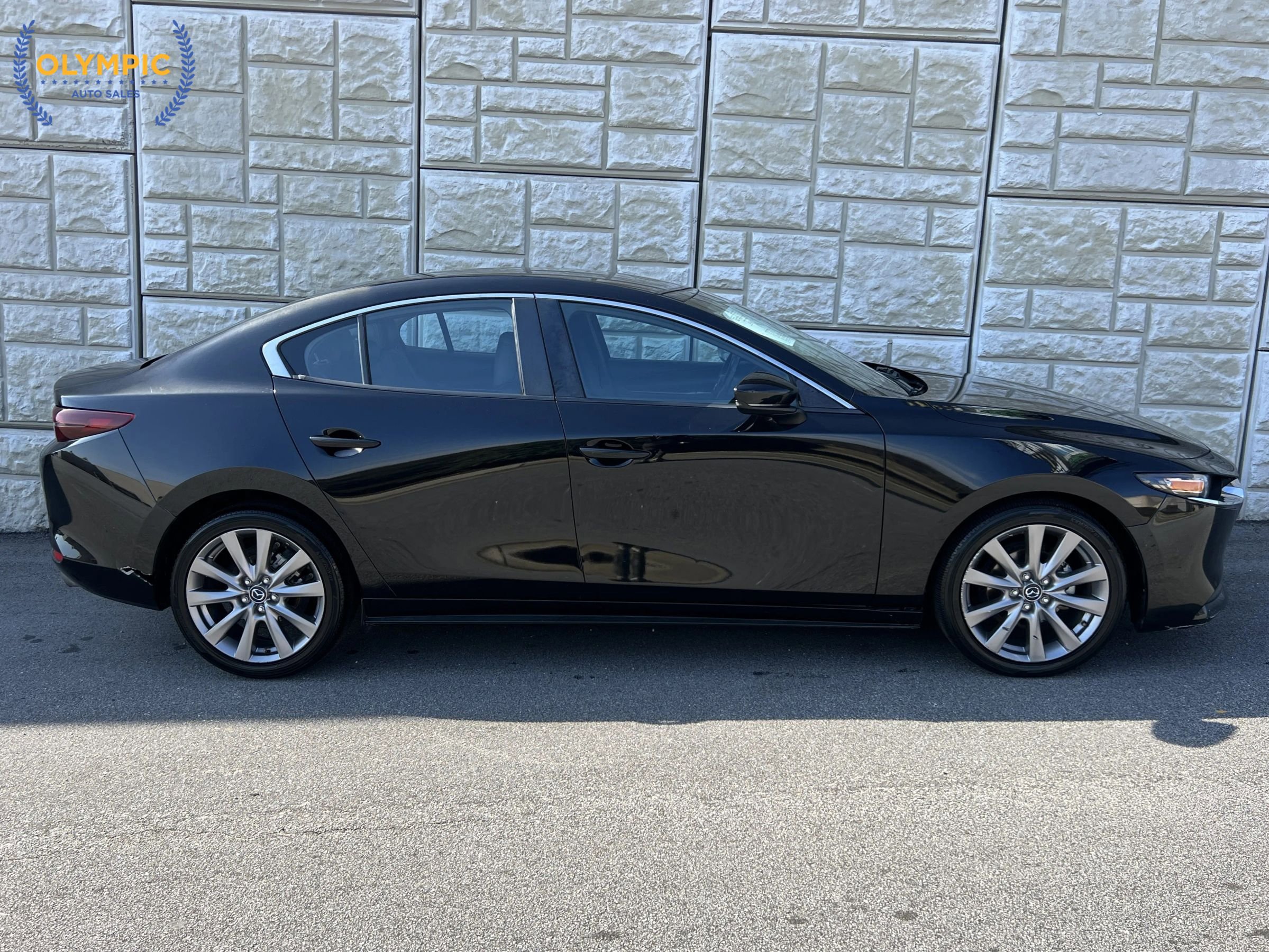 Used 2021 MAZDA MAZDA3 s image 8