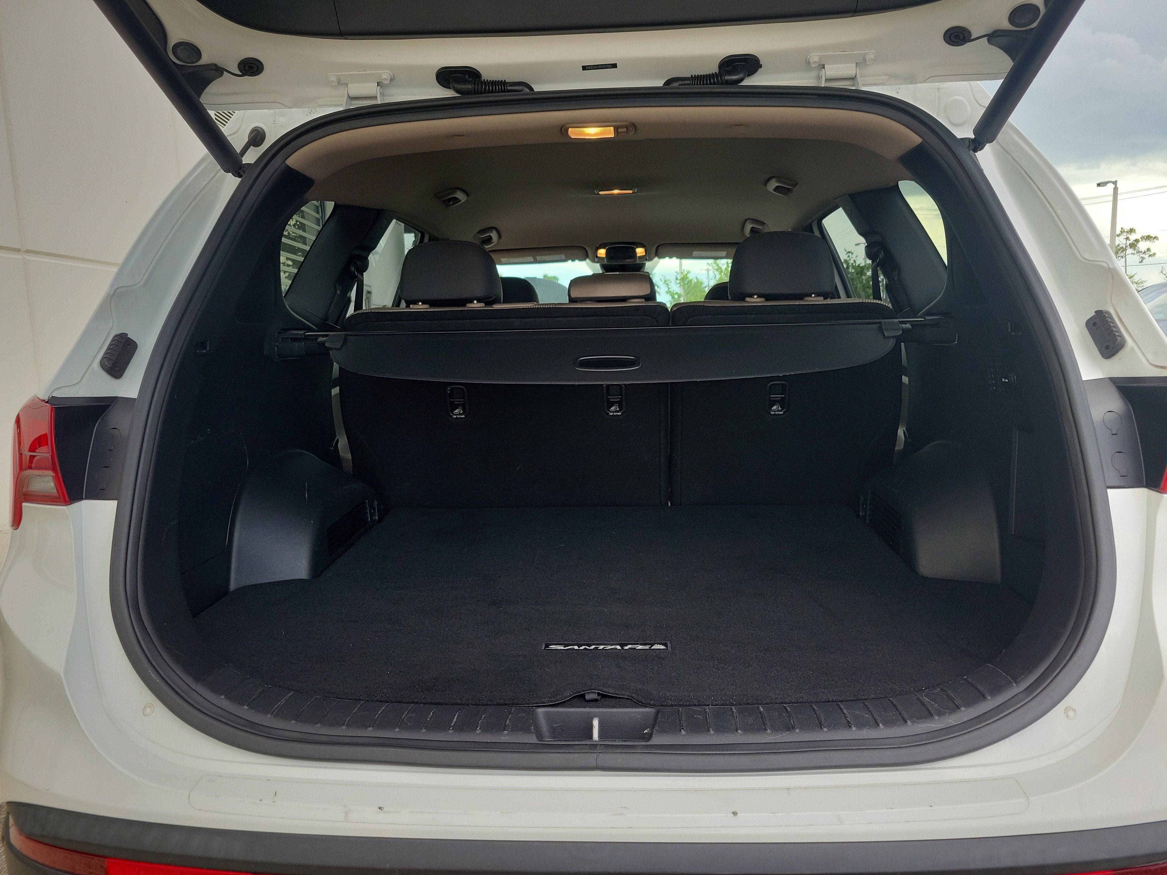 Used 2023 Hyundai Santa Fe SEL FWD image 12