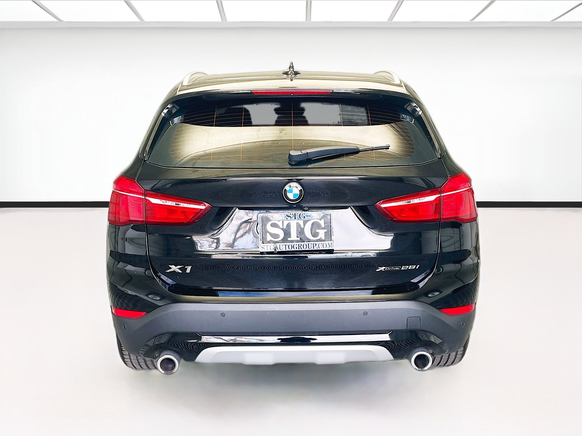 Used 2021 BMW X1 xDrive28i w/ Convenience Package AWD/4WD image 5