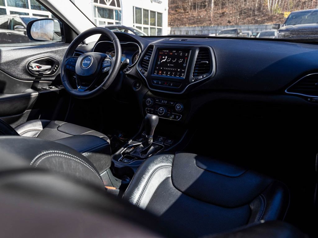 Used 2023 Jeep Cherokee Altitude Lux w/ Lux Elite Package image 33