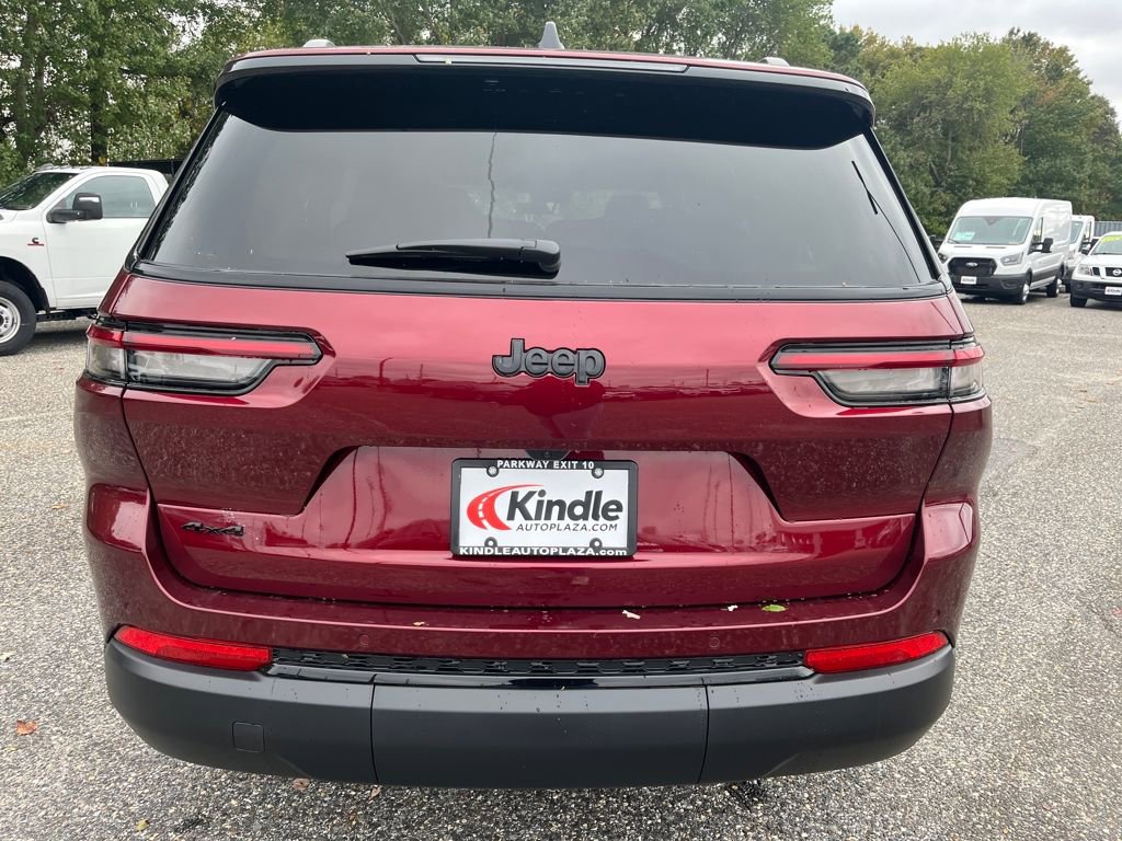 New 2025 Jeep Grand Cherokee L Altitude image 27