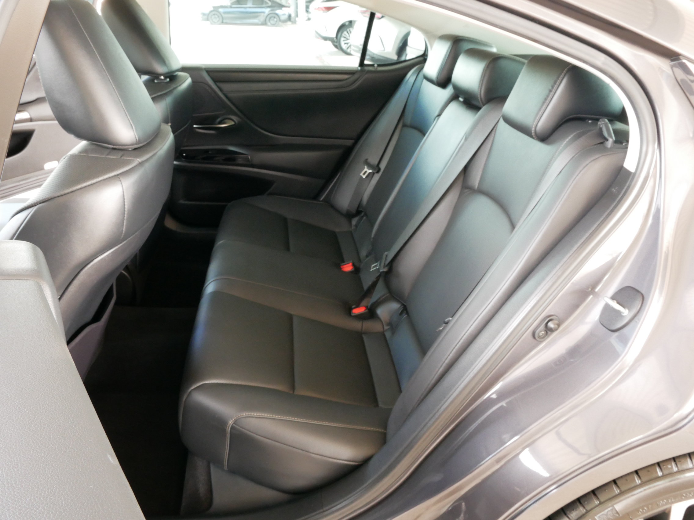 Used 2023 Lexus ES 350 w/ Premium Package FWD image 20