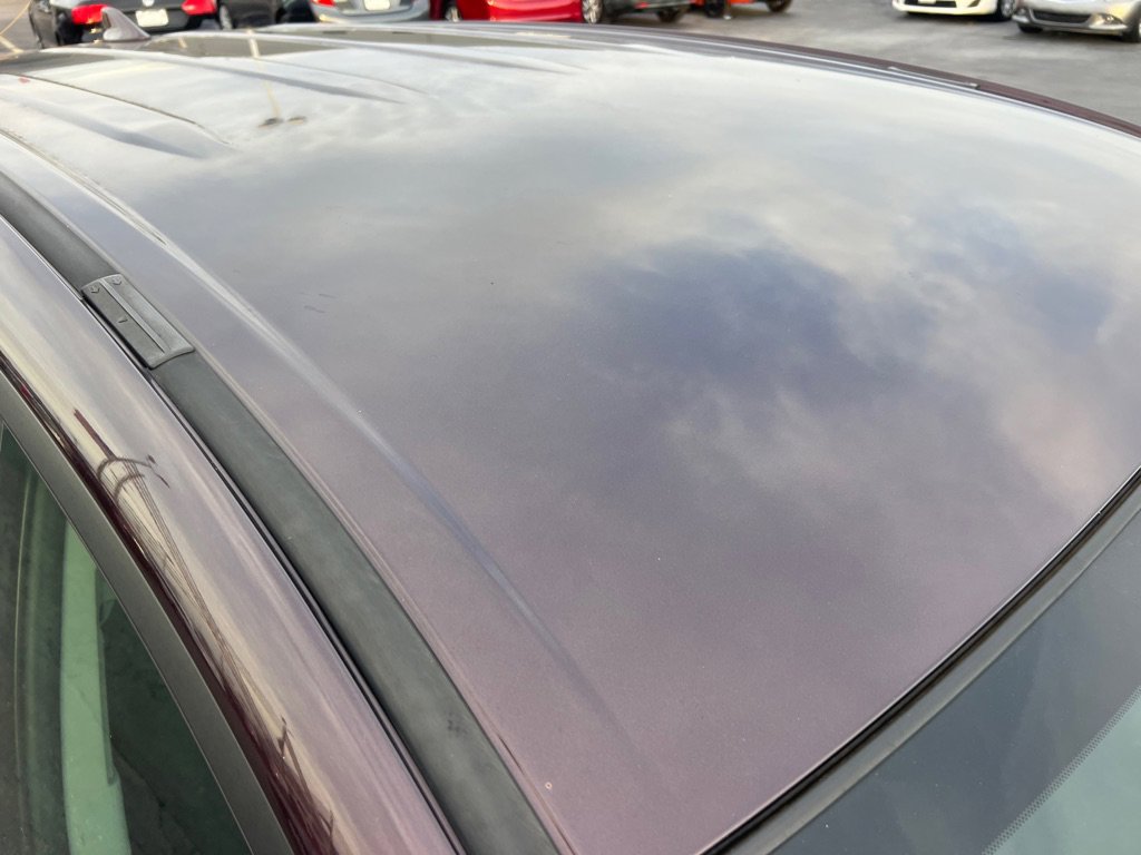 Used 2018 Toyota RAV4 LE image 9