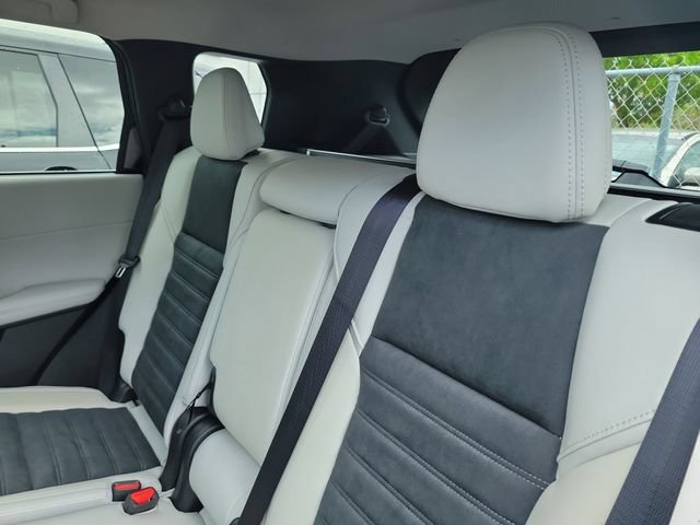 New 2026 Mitsubishi Outlander SE FWD image 13