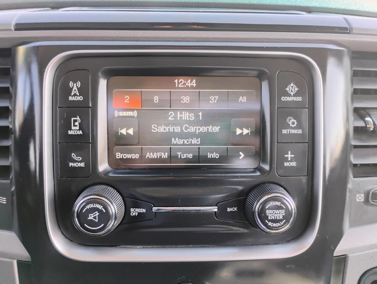 Used 2014 RAM 1500 Tradesman w/ Power & Remote Entry Group image 20