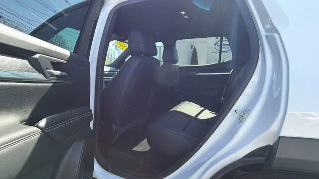 New 2026 GMC Terrain Elevation w/ Elevation Premium Package AWD/4WD image 29