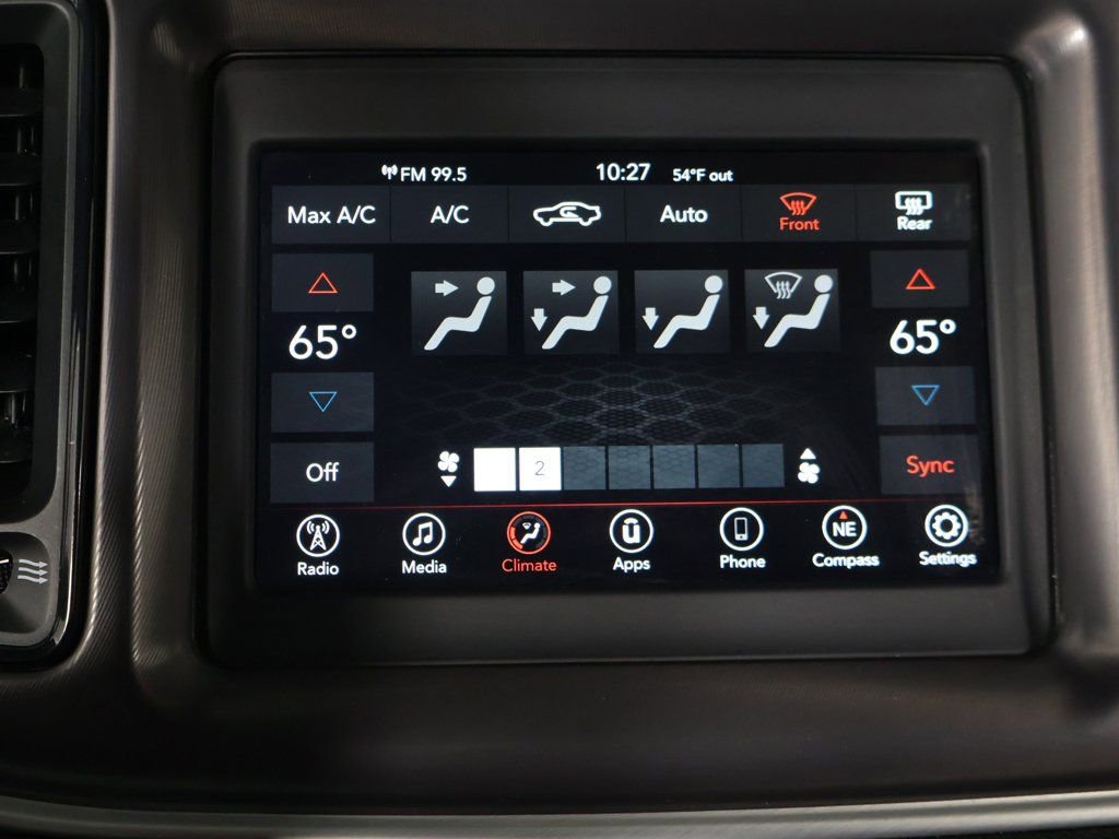 Used 2022 Dodge Challenger GT image 31