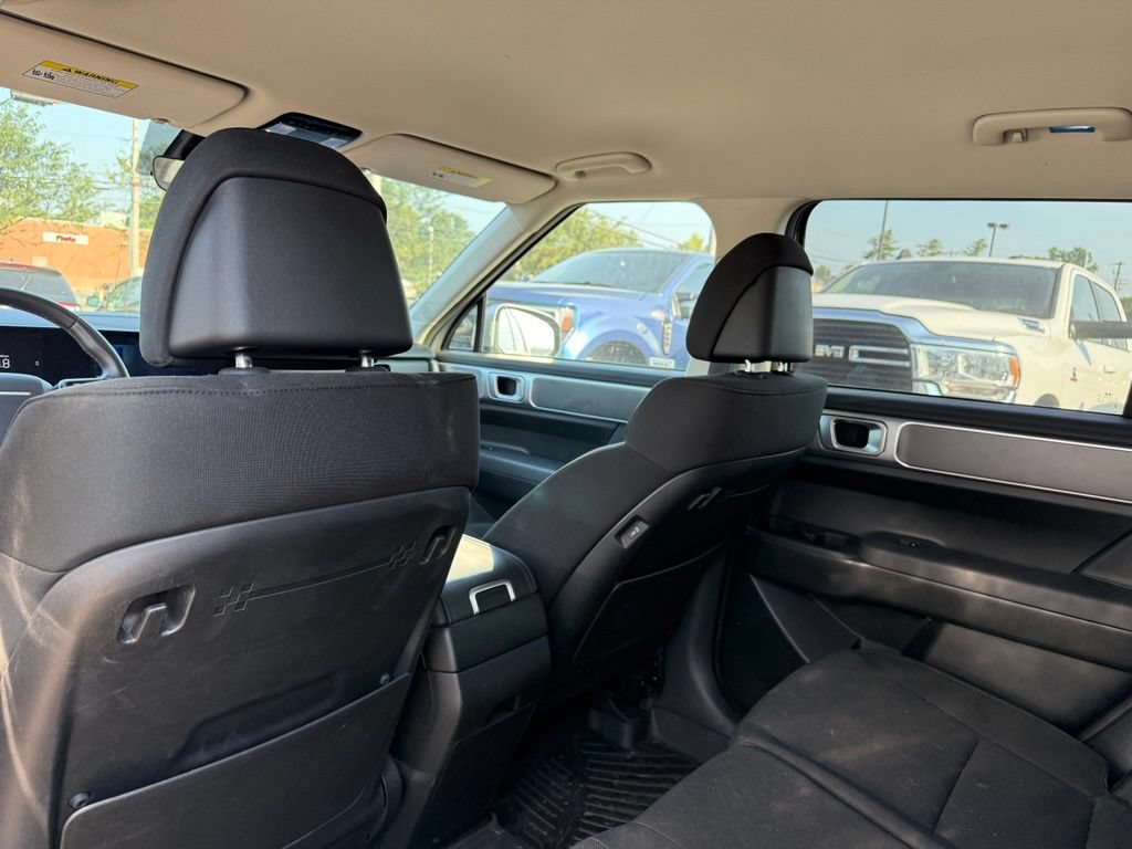 Used 2024 Hyundai Santa Fe SE AWD/4WD image 24