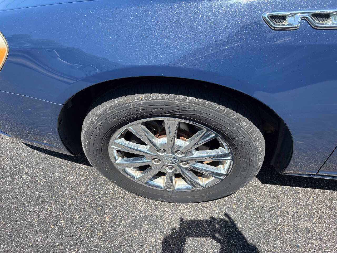 Used 2009 Buick Lucerne CXL FWD image 12