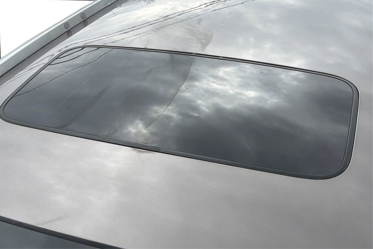 Used 2015 Honda CR-V EX-L image 11