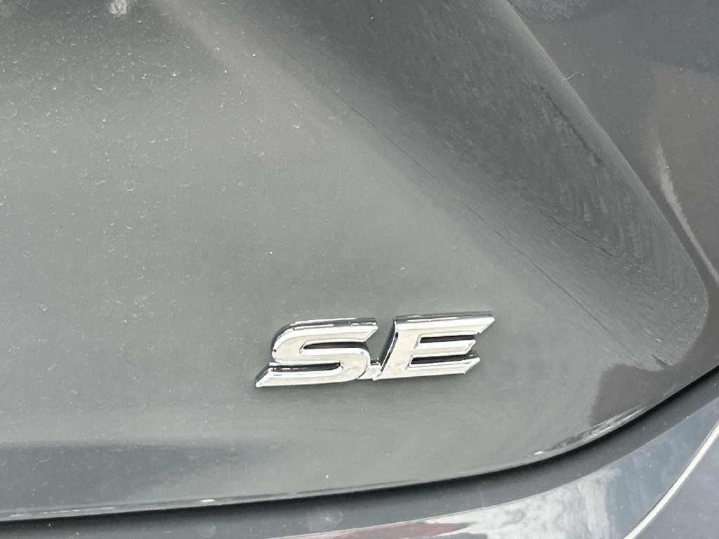 New 2026 Toyota Camry SE w/ Convenience Package FWD image 12