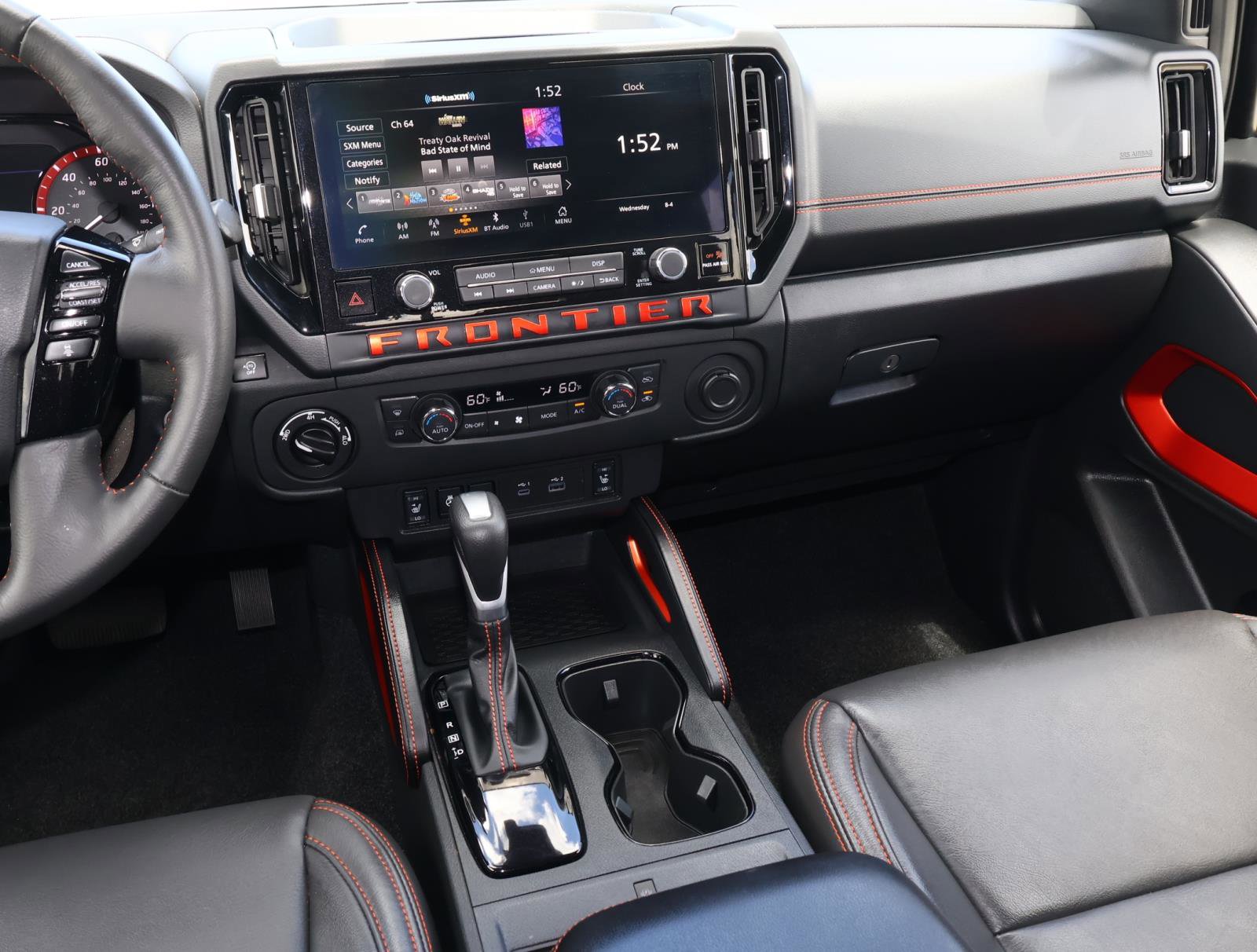 Used 2025 Nissan Frontier PRO-4X w/ Pro Convenience Package image 12