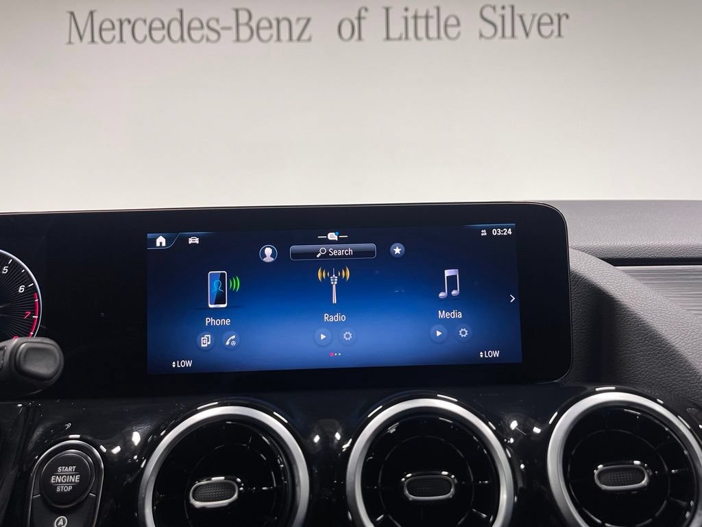 Used 2026 Mercedes-Benz GLA 250 4MATIC image 33