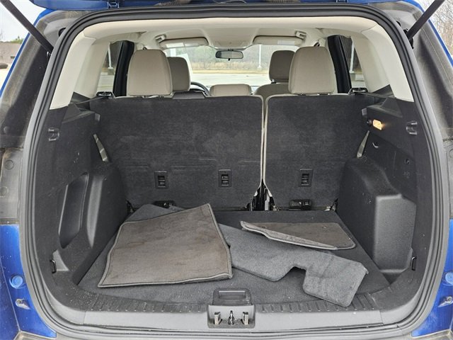 Used 2019 Ford Escape SE image 12