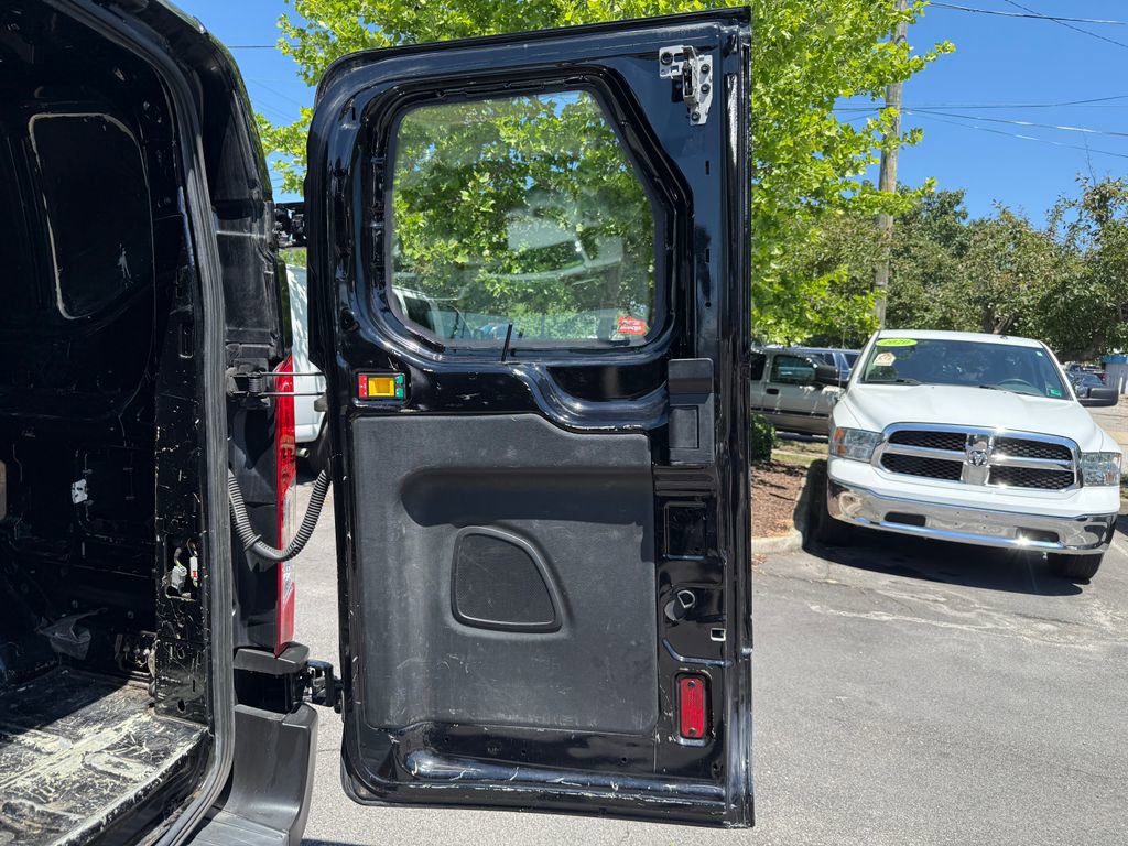 Used 2018 Ford Transit 250 130 Low Roof RWD image 16