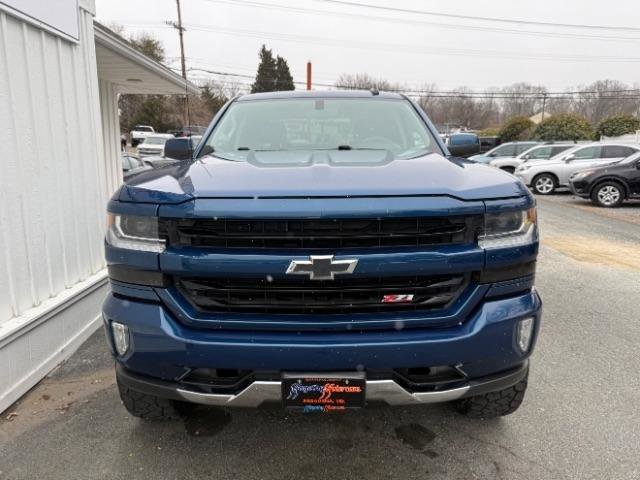 Used 2018 Chevrolet Silverado 1500 LT w/ All Star Edition image 13