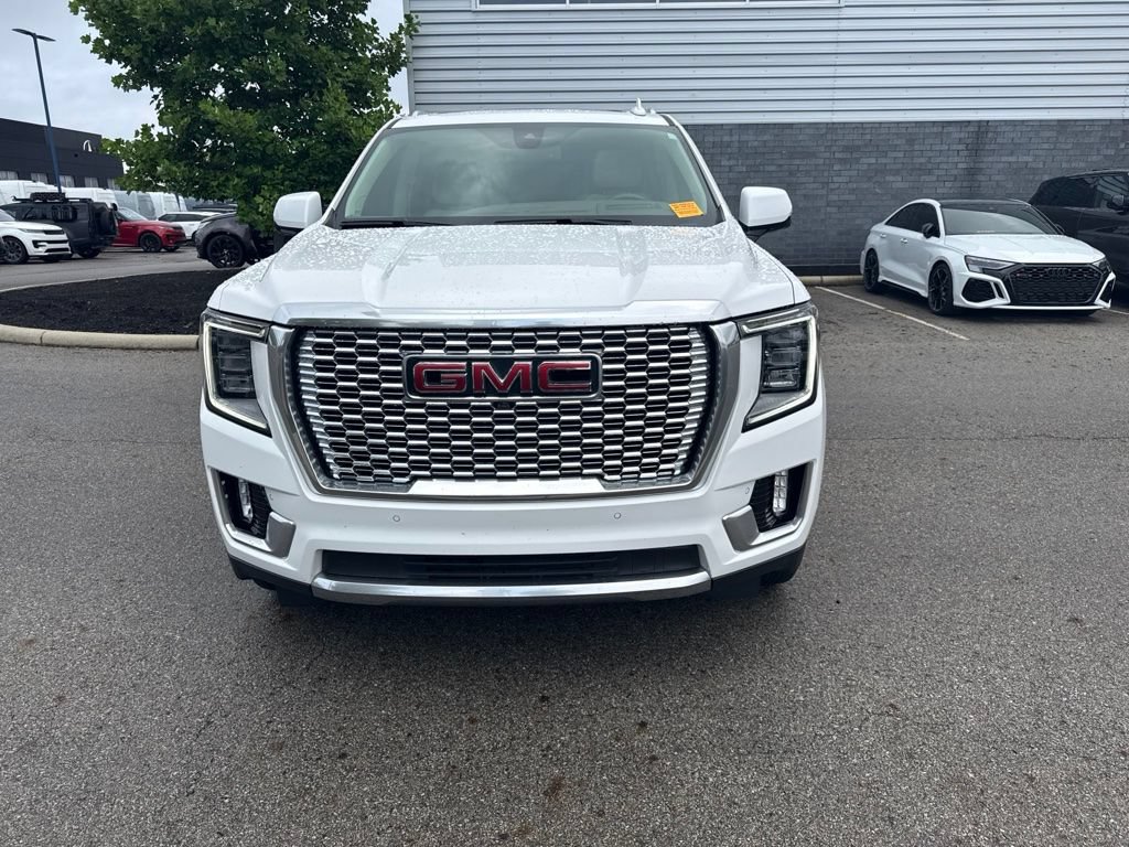 Used 2021 GMC Yukon Denali AWD/4WD image 2