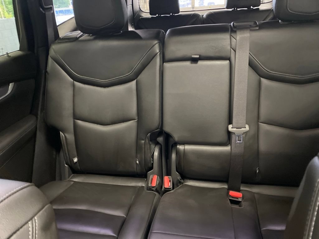 Used 2024 Cadillac XT6 Luxury w/ LPO, Floor Liner Package AWD/4WD image 48