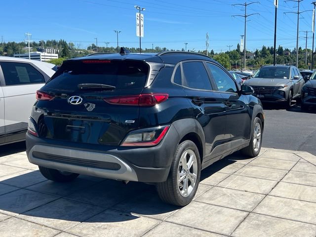 Used 2023 Hyundai Kona SEL w/ Cargo Package AWD/4WD image 7