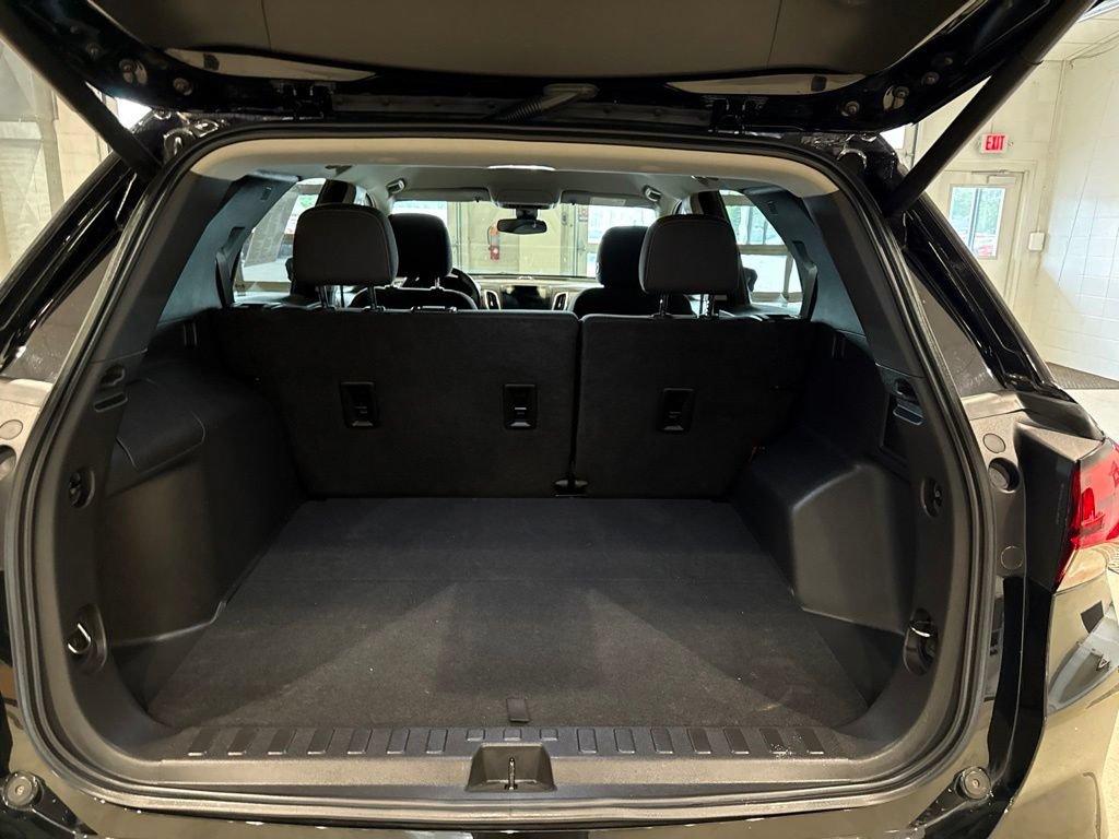 Used 2022 Chevrolet Equinox LT AWD/4WD image 18