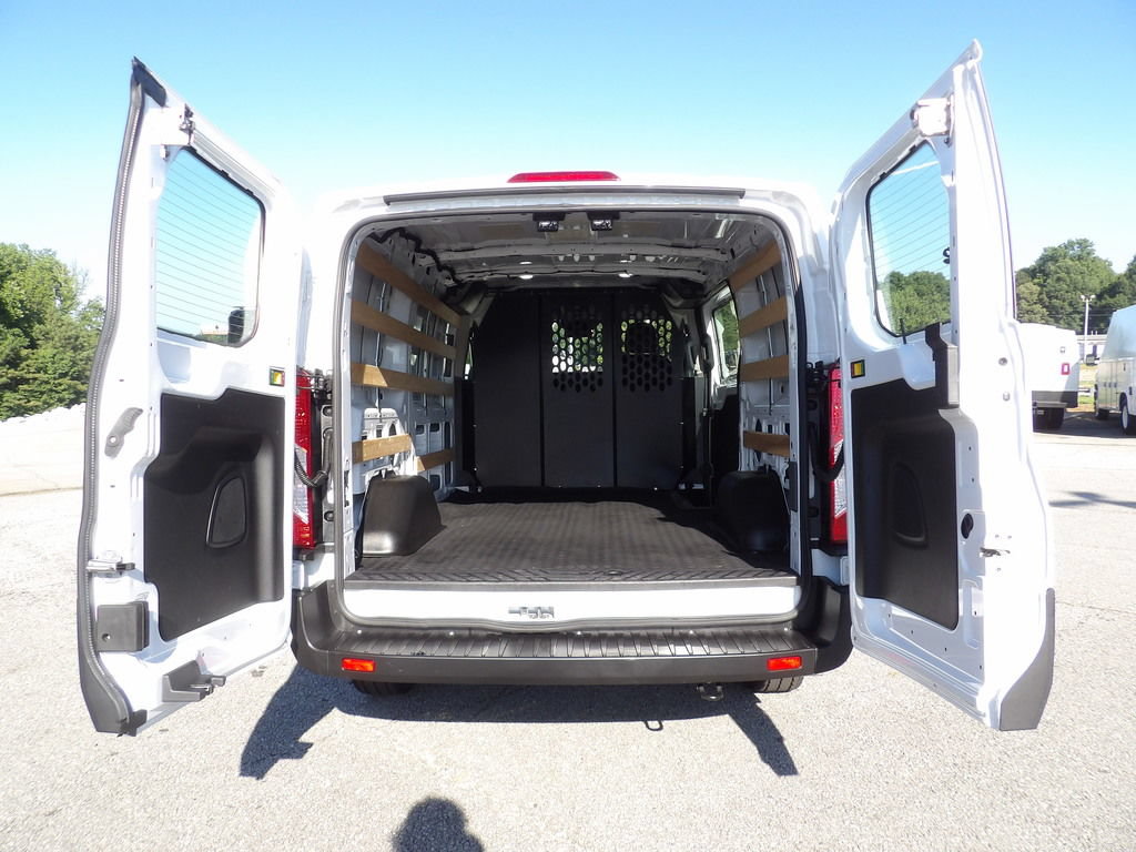Used 2025 Ford Transit 250 Low Roof w/ Exterior Upgrade Package RWD image 40