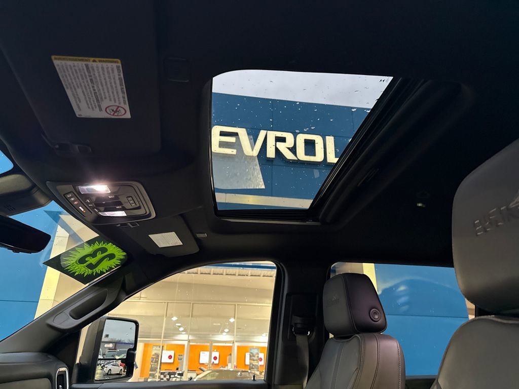 Used 2023 Chevrolet Silverado 3500 High Country image 27