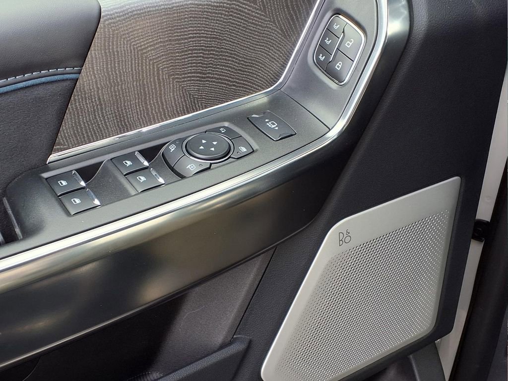 New 2025 Ford F450 Platinum image 16