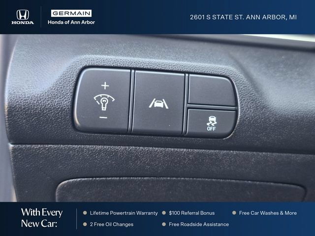 Used 2022 Hyundai Elantra SEL FWD image 24