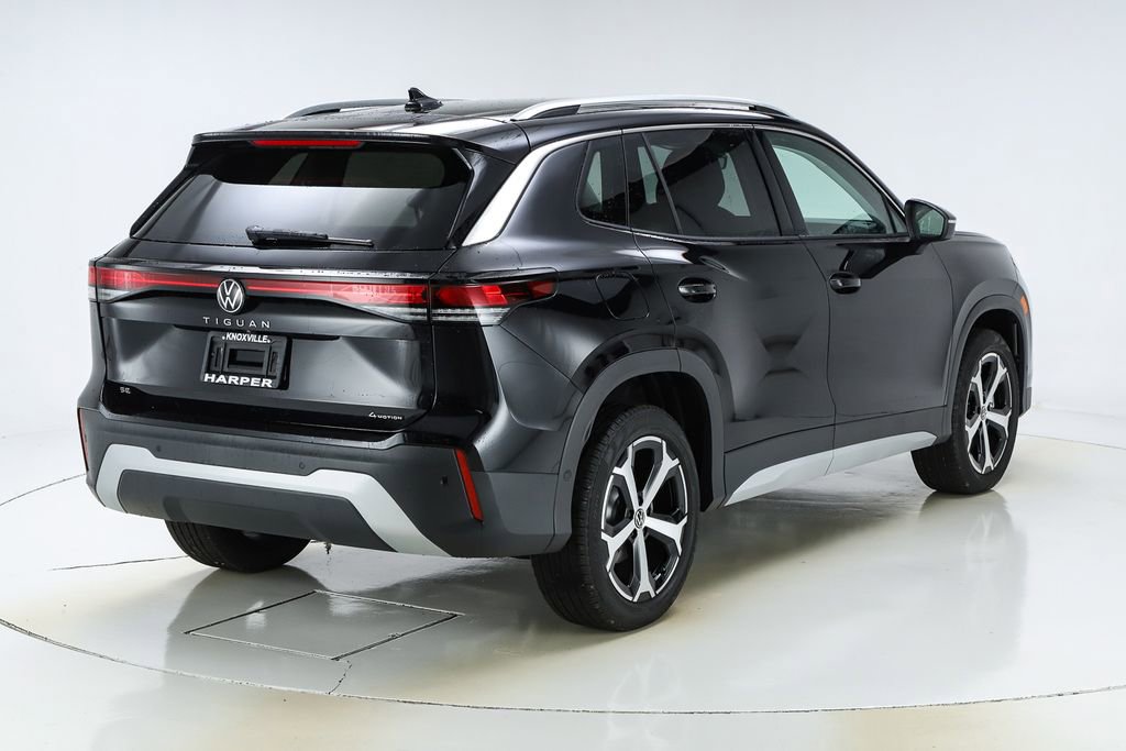 New 2026 Volkswagen Tiguan SE image 9