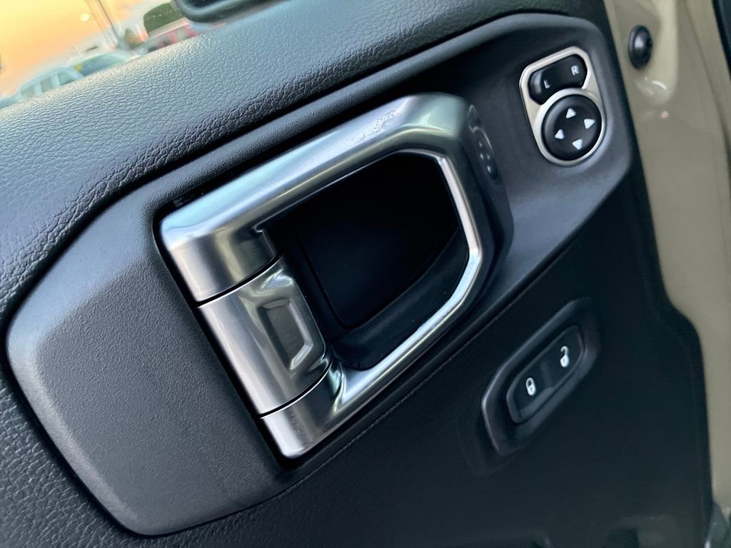 New 2025 Jeep Wrangler Sport S image 12