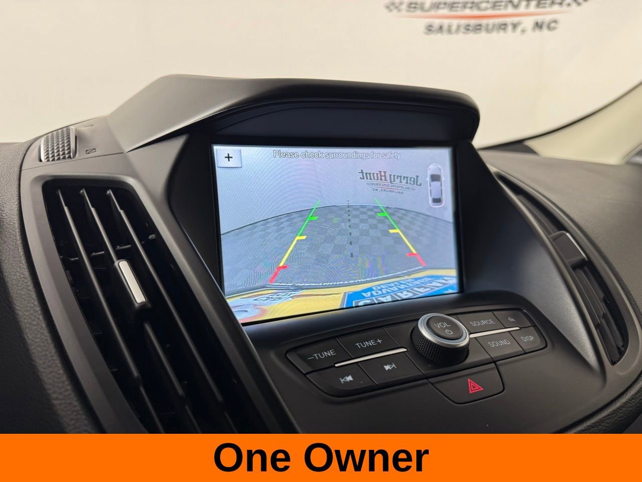 Used 2018 Ford Escape SEL image 3