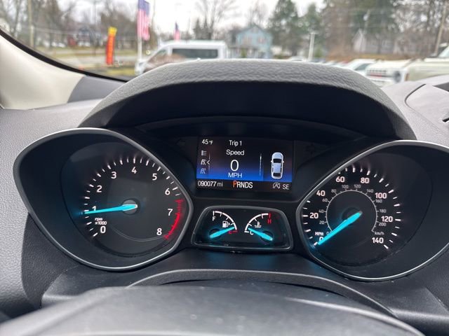 Used 2017 Ford Escape SE w/ SE Sport Appearance Package image 25