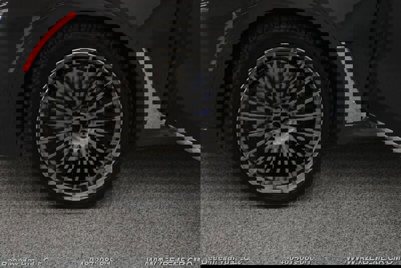 Used 2022 BMW ALPINA XB7 image 49