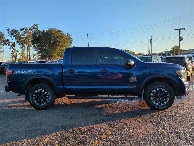 Used 2020 Nissan Titan PRO-4X w/ Pro-4x Convenience Package image 4