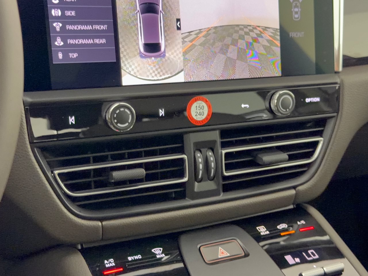 New 2026 Porsche Macan AWD/4WD image 22