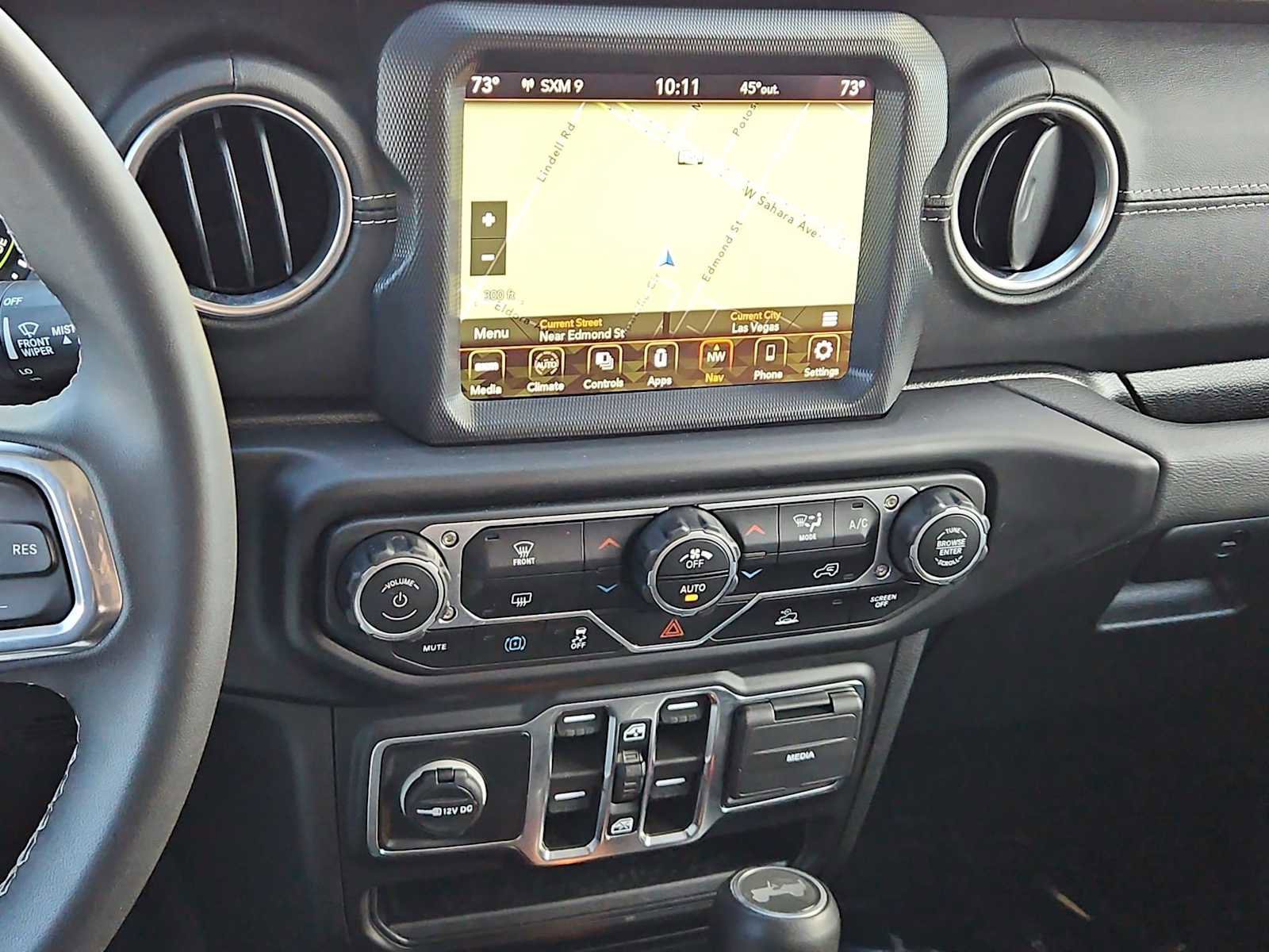 Used 2023 Jeep Wrangler Sahara image 26