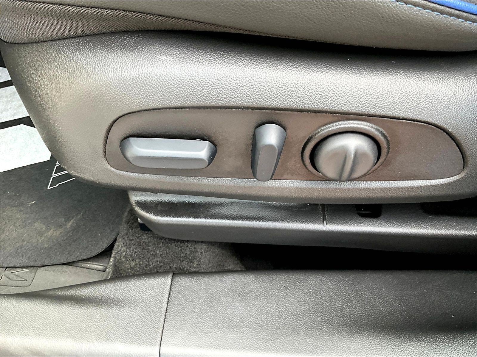 Used 2026 Buick Encore GX Sport Touring w/ Comfort Package FWD image 36