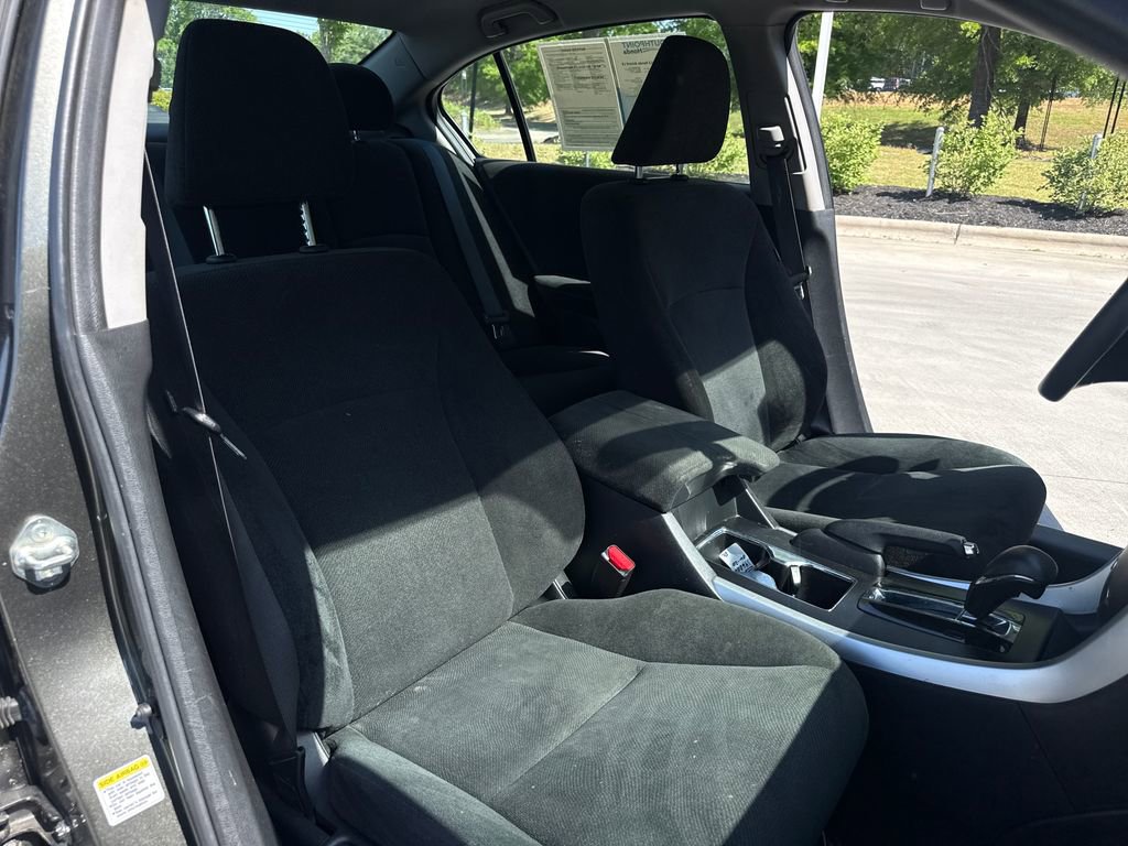 Used 2013 Honda Accord LX image 33