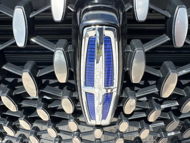 New 2025 Lincoln Corsair Grand Touring w/ Equipment Group 301A image 7